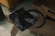 Load image into Gallery viewer, Sacoche - Ripstop Nylon - Black