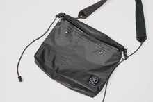 Load image into Gallery viewer, Sacoche Nylon Superlite - Black